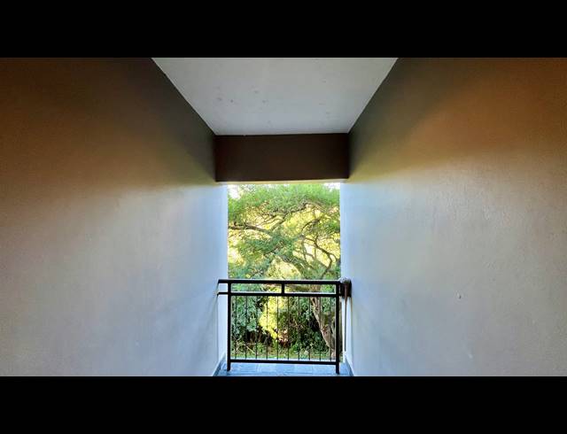 1 BEDROOM APARTMENT TO LET IN SONHEUWEL